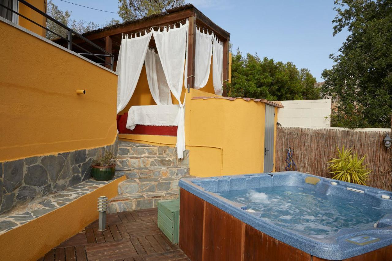 Amazing Vila Close To Sitges, Jacuzzi, Swimming Pool & Exellent Views Olivella Zewnętrze zdjęcie